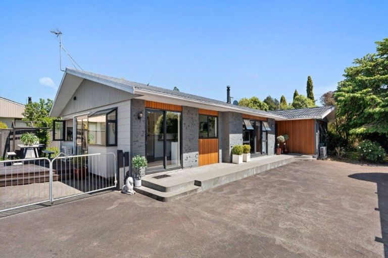 Photo of property in 25 Hillcrest Street, Solway, Masterton, 5810