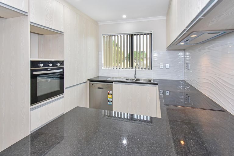 Photo of property in 295 Weymouth Road, Weymouth, Auckland, 2103