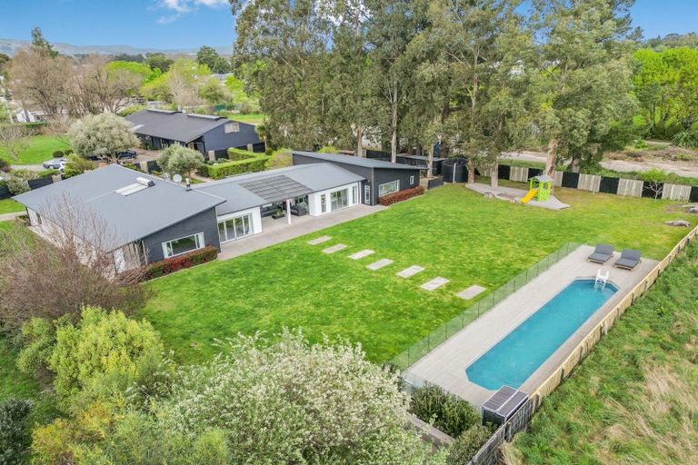 Photo of property in 26 Cotter Street, Greytown, 5712