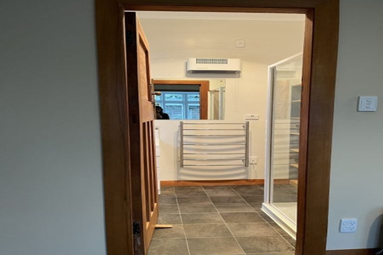 Photo of property in 51 Overtoun Terrace, Hataitai, Wellington, 6021