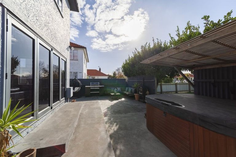 Photo of property in 55 Rutherford Road, Marewa, Napier, 4110