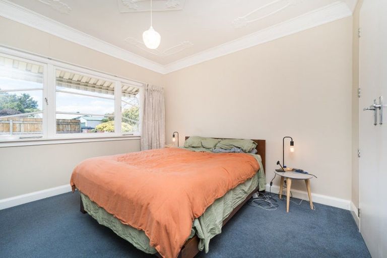 Photo of property in 8 Russell Street, Palmerston North, 4414