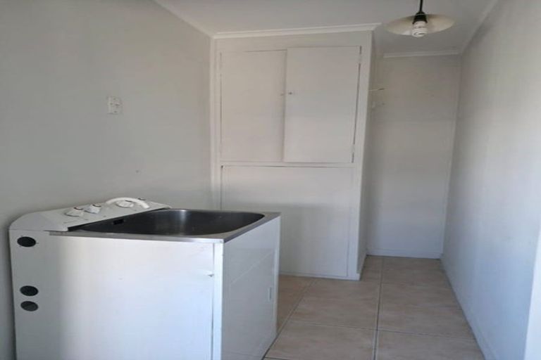 Photo of property in 1/64 Weymouth Road, Manurewa, Auckland, 2102