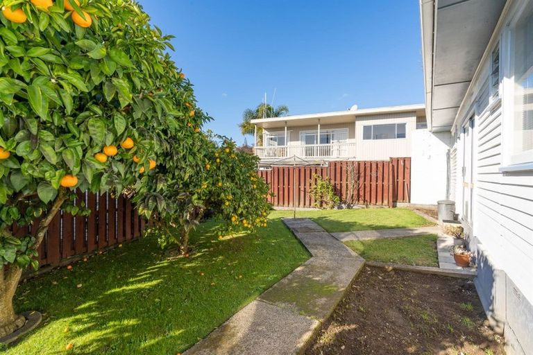 Photo of property in 32 Resthill Crescent, Glenview, Hamilton, 3206