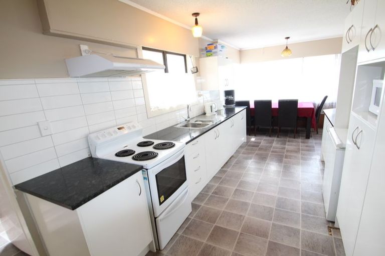 Photo of property in 110 Mountain Road, Mangere Bridge, Auckland, 2022