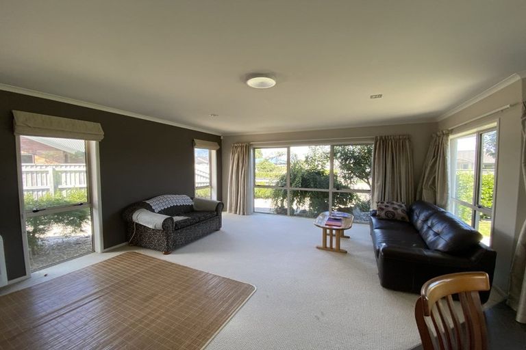 Photo of property in 5 Harold Place, Stoke, Nelson, 7011