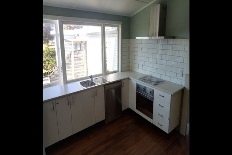 Photo of property in 5 Raeburne Street, Te Awamutu, 3800