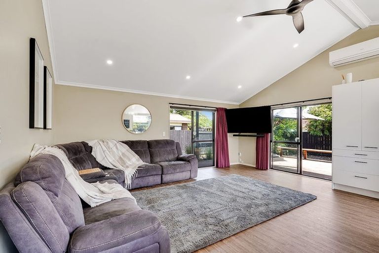 Photo of property in 5 Raleigh Avenue, Fairview Downs, Hamilton, 3214