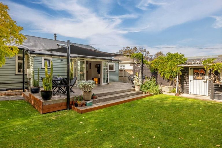 Photo of property in 47 Mayfield Avenue, Mairehau, Christchurch, 8013