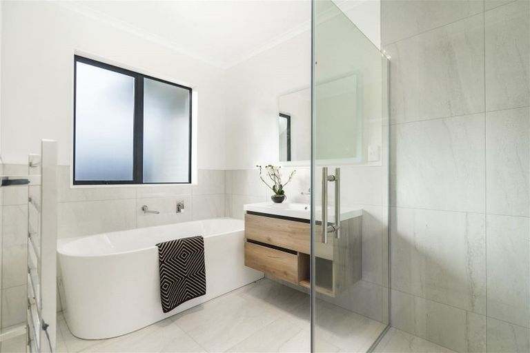 Photo of property in 2 Maggie Place, Chartwell, Hamilton, 3210