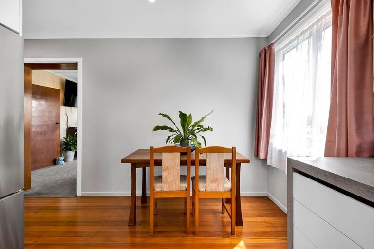 Photo of property in 139 Tukapa Street, Westown, New Plymouth, 4310