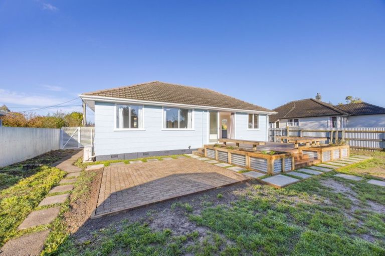Photo of property in 42 Bibby Street, Waipawa, 4210