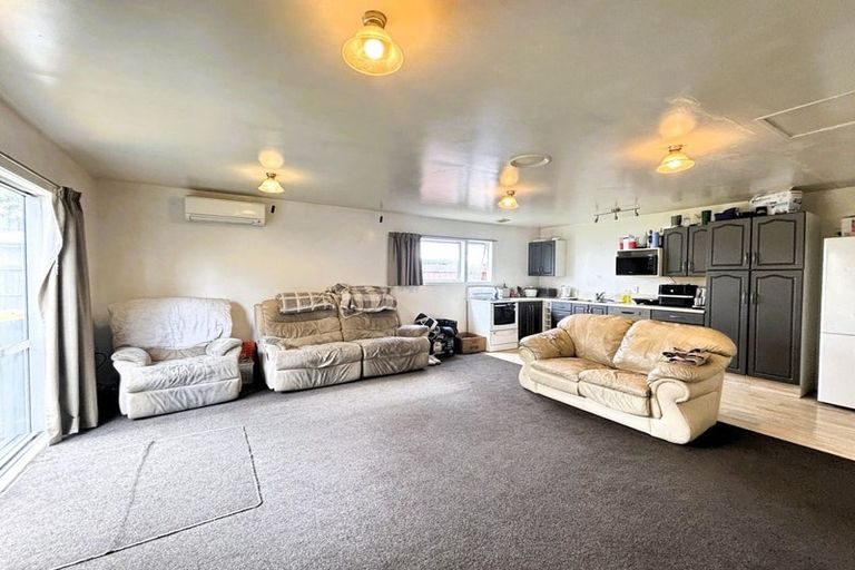 Photo of property in 156 Peverel Street, Riccarton, Christchurch, 8041