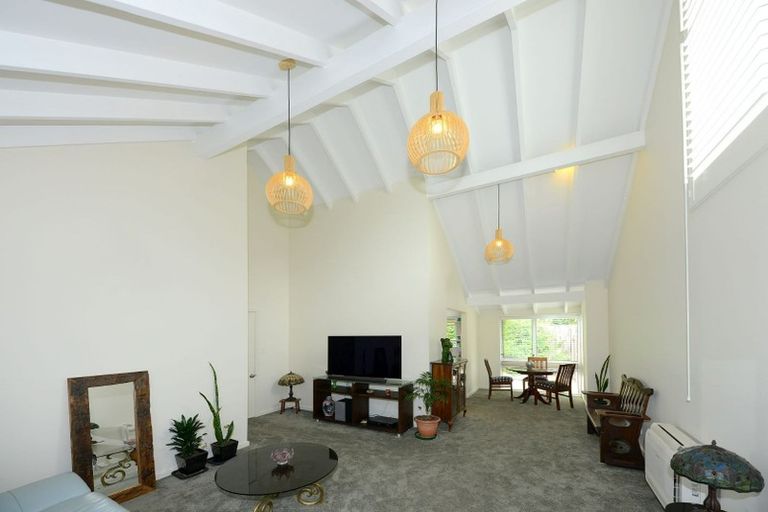 Photo of property in 2/74 Innes Road, St Albans, Christchurch, 8052