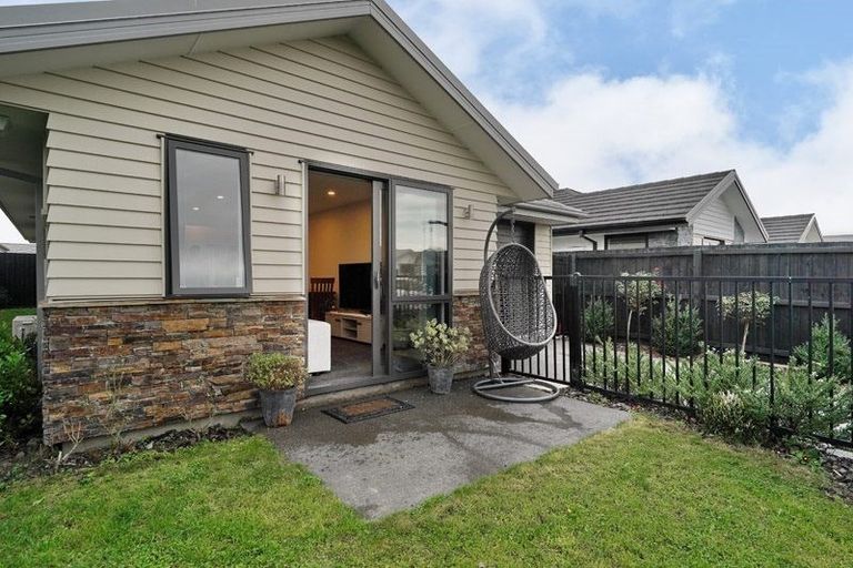 Photo of property in 58 Packard Crescent, Halswell, Christchurch, 8025