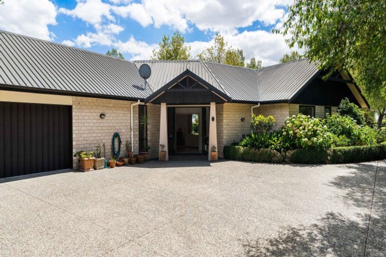 Photo of property in 65 Ernest George Drive, Karaka, Papakura, 2580