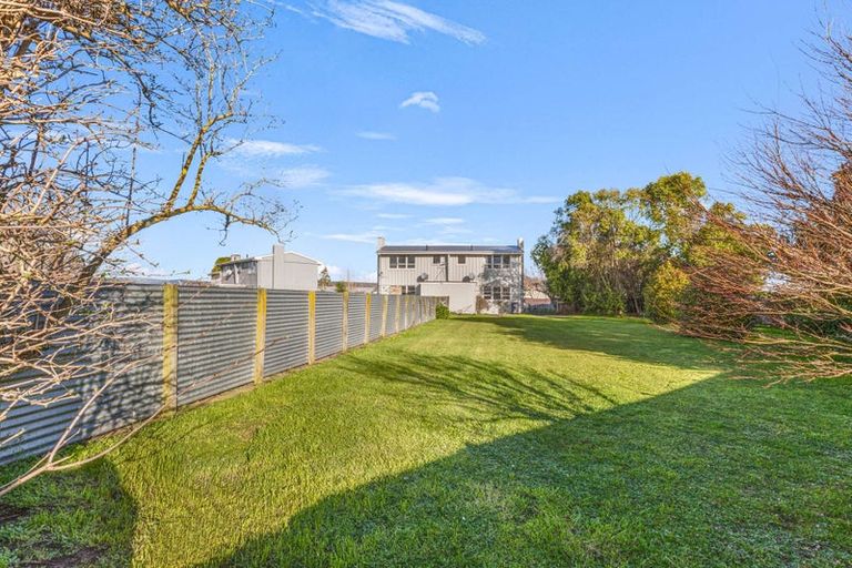 Photo of property in 12-14 Opie Place, Highbury, Palmerston North, 4412