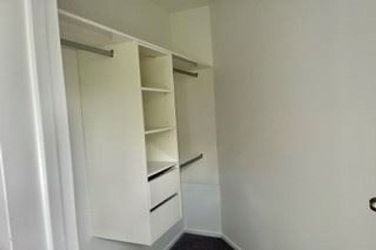 Photo of property in 7 Liban Place, Massey, Auckland, 0614