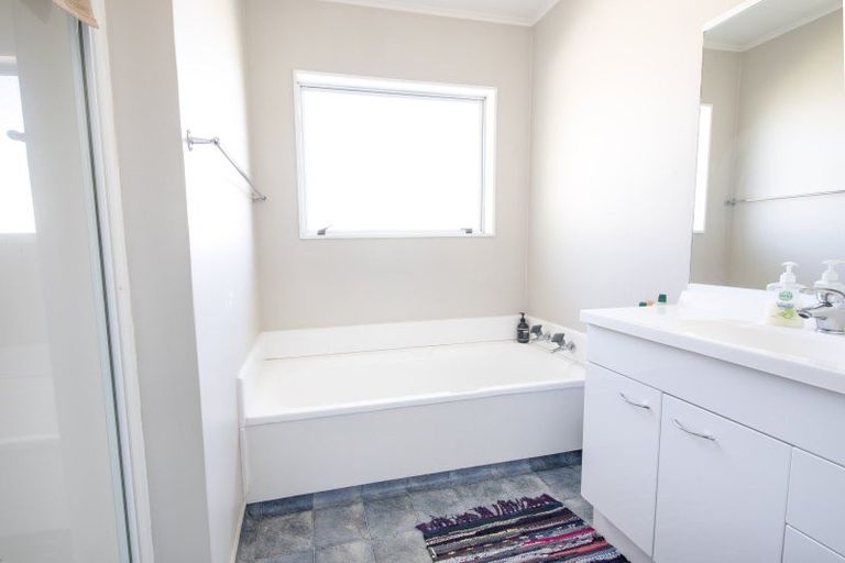 Photo of property in 218a Kennedy Road, Onekawa, Napier, 4110