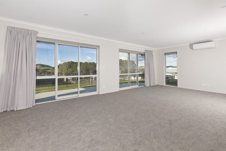 Photo of property in 6 Hanlon Heights, Te Kamo, Kamo, 0112