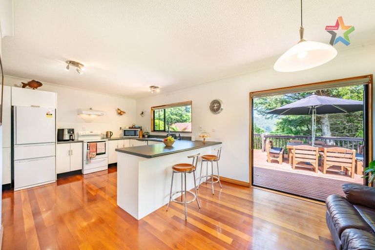 Photo of property in 21a Matariki Grove, Wainuiomata, Lower Hutt, 5014