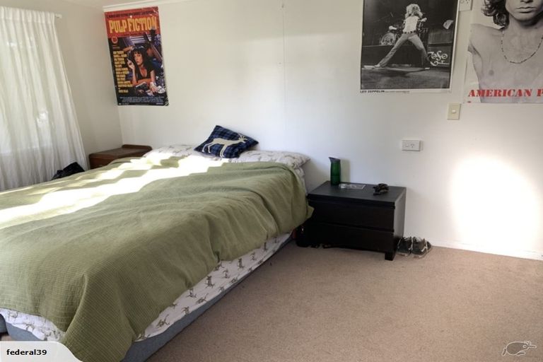 Photo of property in 18 Norman Road, Titirangi, Auckland, 0604