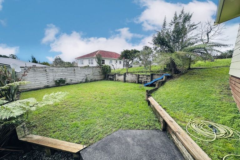 Photo of property in 8 Widmore Drive, Massey, Auckland, 0614
