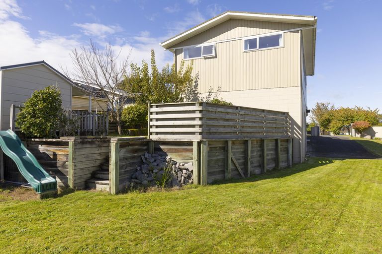 Photo of property in 50 Birch Street, Hilltop, Taupo, 3330