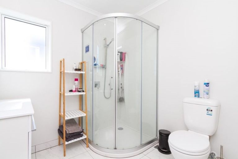 Photo of property in 7 Pacific View, Whitby, Porirua, 5024