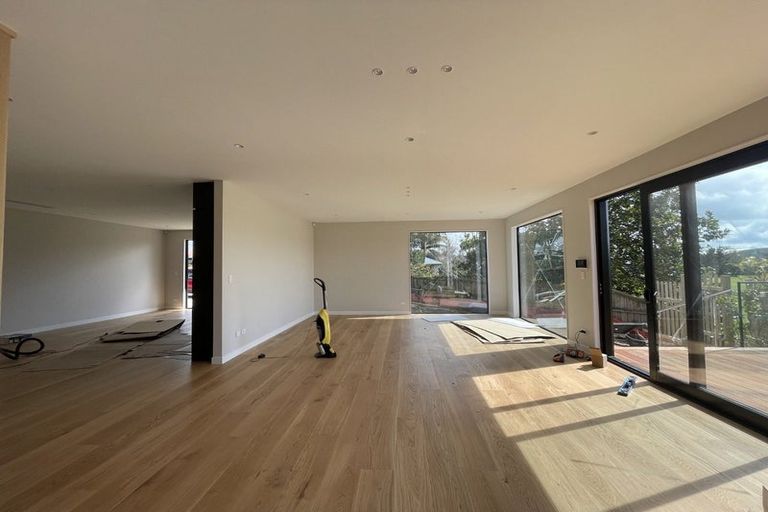 Photo of property in 15a Benders Avenue, Hillcrest, Auckland, 0627