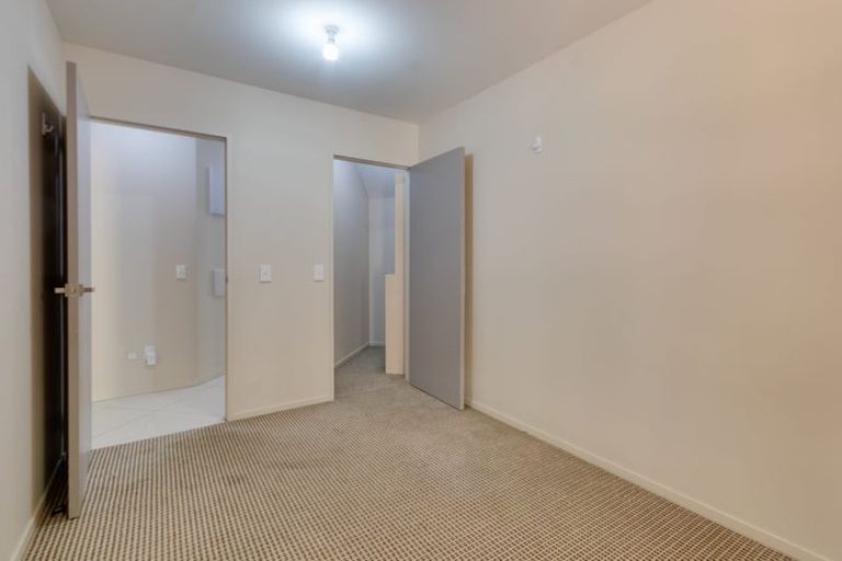 Photo of property in 1a Anderson Terrace, Mount Cook, Wellington, 6021