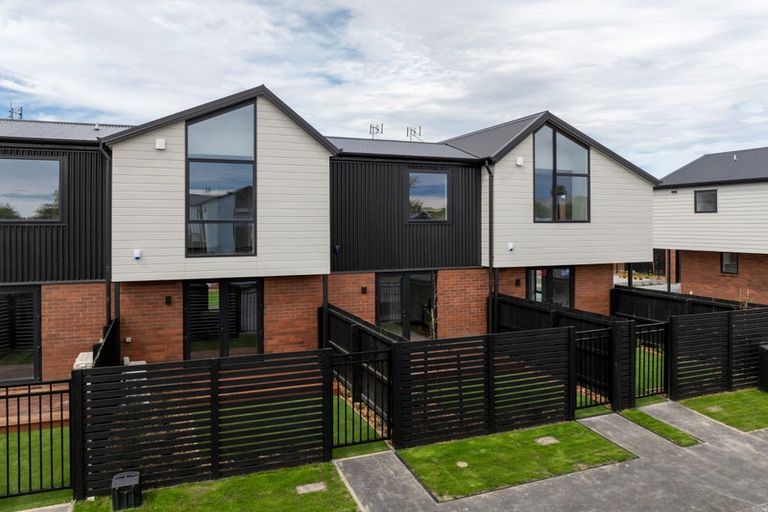 Photo of property in 1/132 Tancred Street, Linwood, Christchurch, 8062