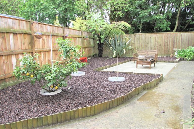 Photo of property in 5 Longfellow Street, Trentham, Upper Hutt, 5018