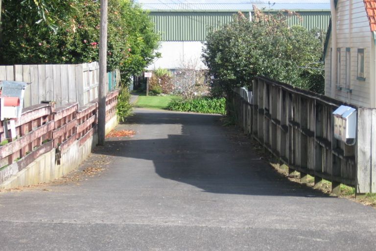 Photo of property in 1/10b View Road, Papakura, 2110
