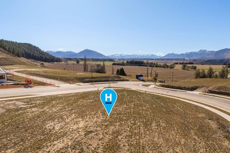 Photo of property in 2 Lake Mckay Drive, Luggate, Wanaka, 9382