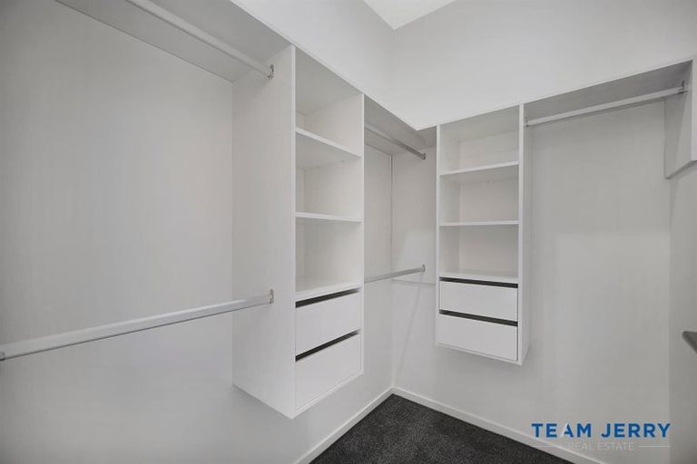 Photo of property in 31 Cloonlyon Drive, Flat Bush, Auckland, 2019