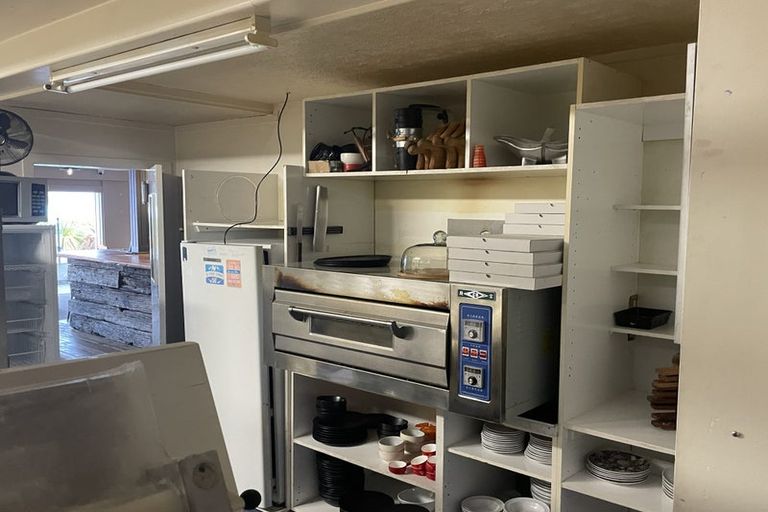 Photo of property in 40 Koe Street, Moana, 7872