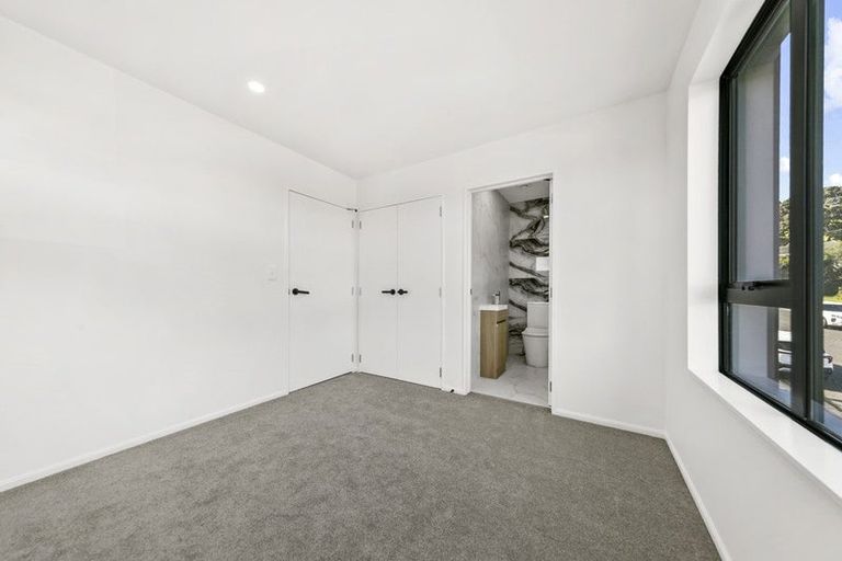 Photo of property in 6c Pikitea Road, Mangere Bridge, Auckland, 2022