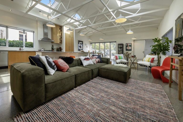 Photo of property in 11 Kensington Street, Te Aro, Wellington, 6011