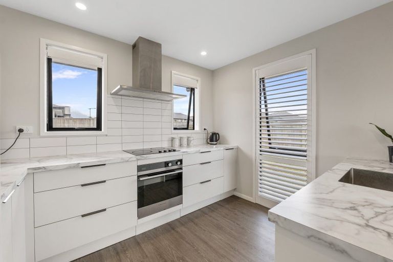 Photo of property in 10 Bianca Crescent, Stratford, 4332