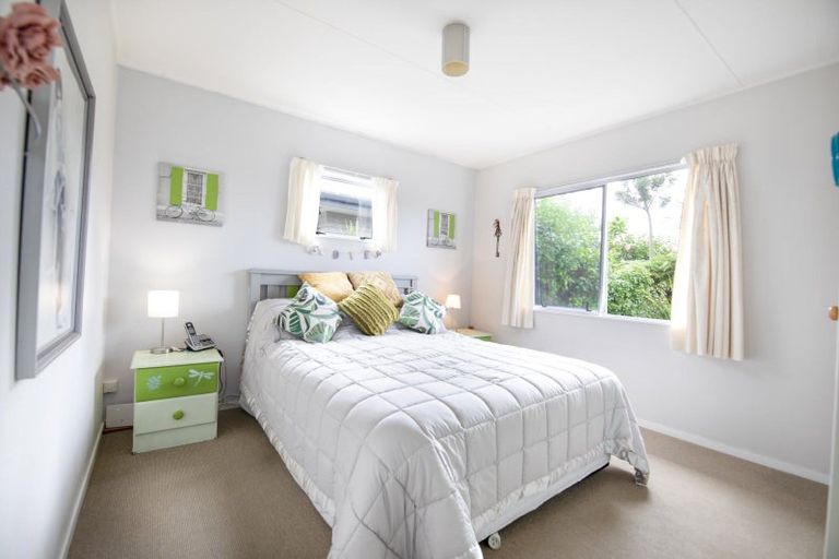 Photo of property in 11c Hinton Road, Taradale, Napier, 4112