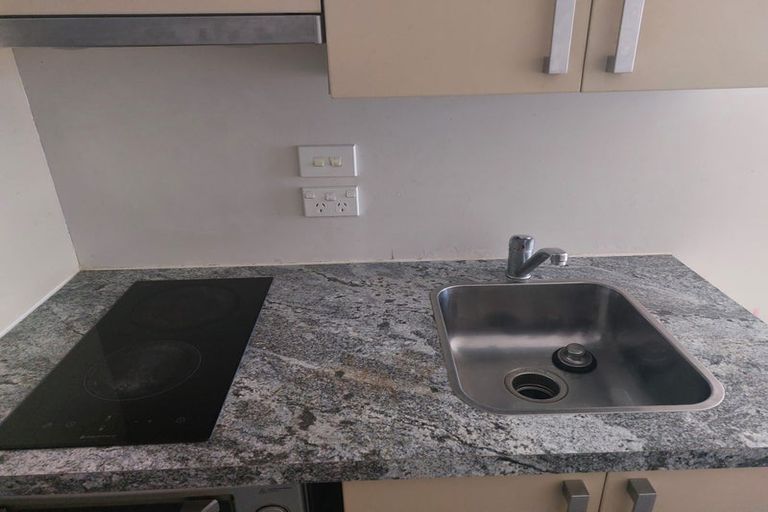 Photo of property in Dual Apartments, 108/142u Vivian Street, Te Aro, Wellington, 6011