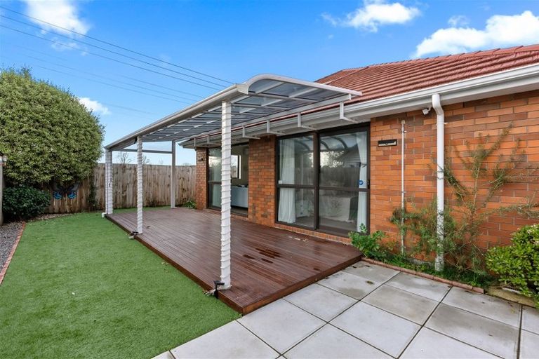 Photo of property in 35 Tarapiroe Avenue, Takanini, 2112