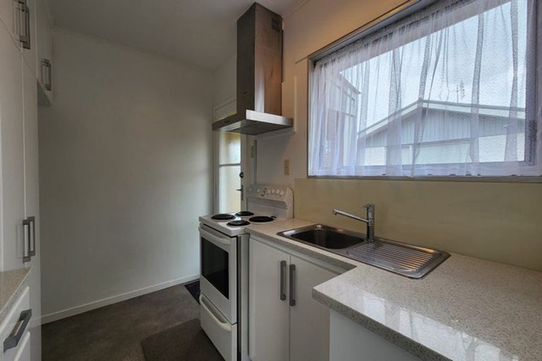 Photo of property in 2/17 Doment Crescent, Orewa, 0931