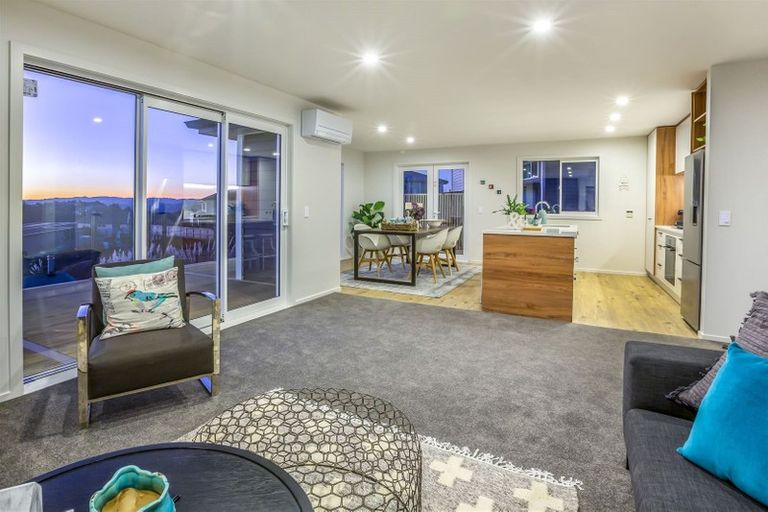 Photo of property in 156 Navigation Drive, Whitby, Porirua, 5024