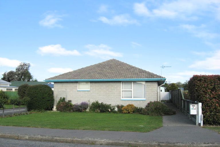 Photo of property in 6 Hills Street, Kaiapoi, 7630