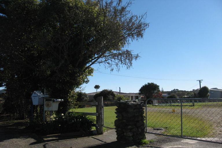 Photo of property in 15 Dalton Street, Hokitika, 7810