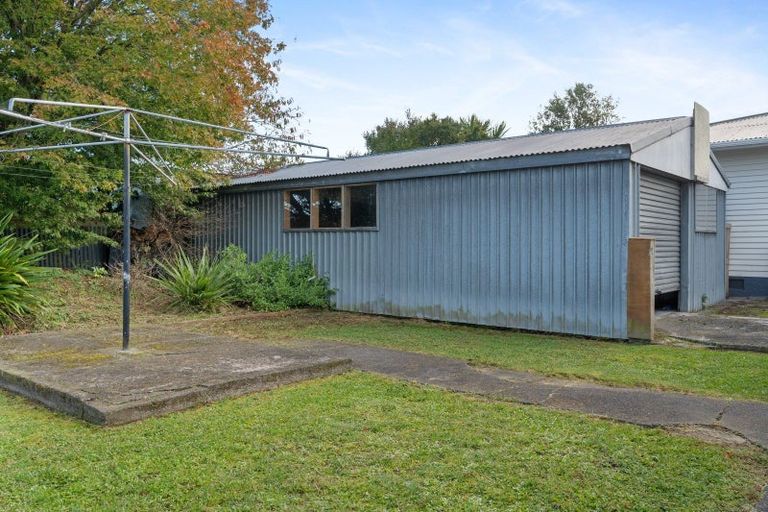 Photo of property in 77 Kent Street, Carterton, 5713
