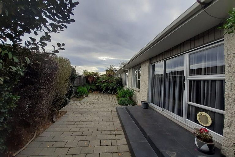 Photo of property in 1/42 Strathfield Avenue, Dallington, Christchurch, 8061