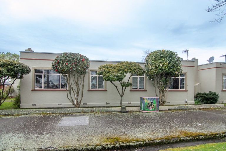 Photo of property in 109 Victoria Avenue, Hokowhitu, Palmerston North, 4410